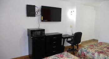 Knights Inn Harrisonville Bagian luar foto